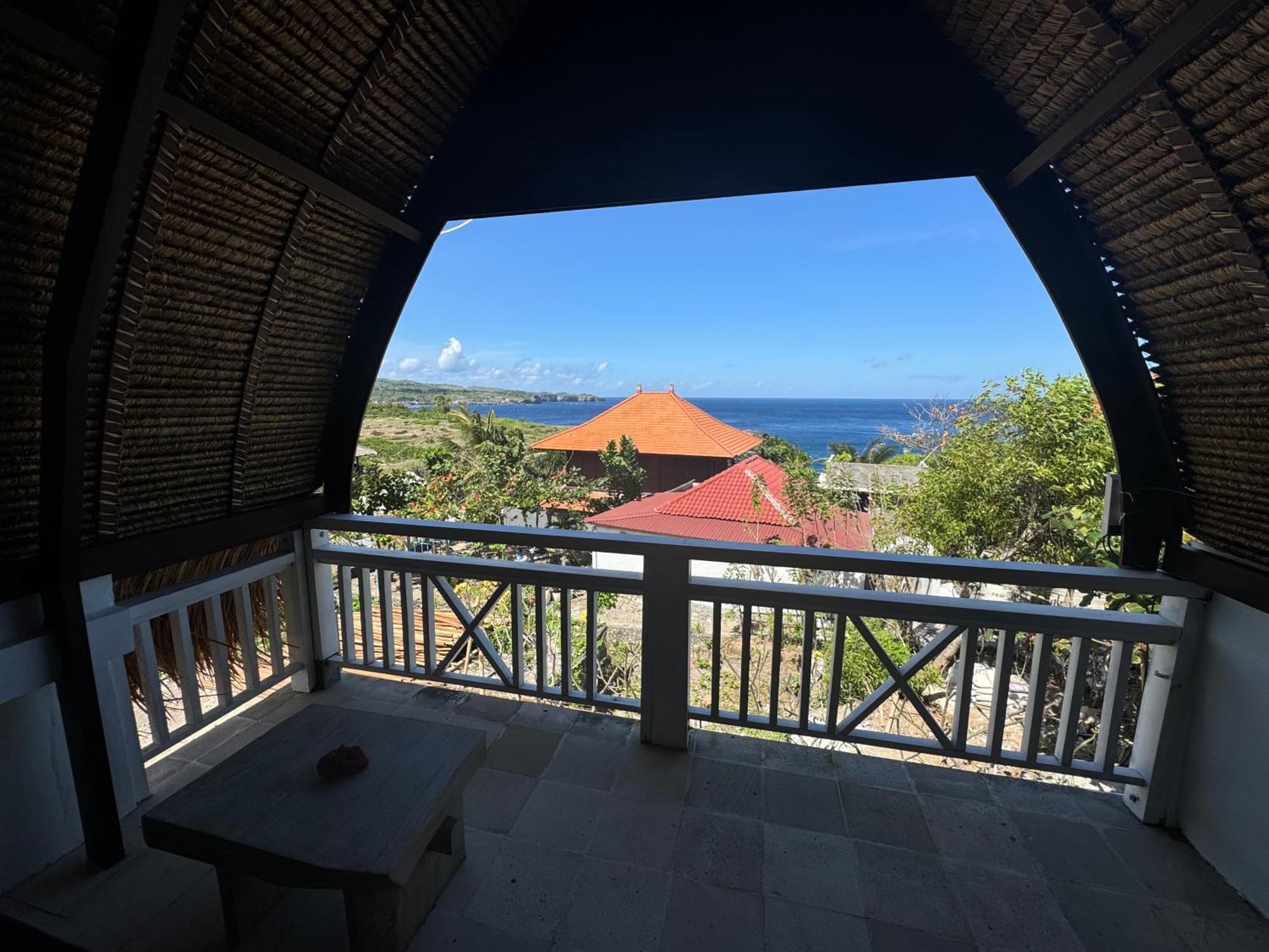 Kov Ceningan Hotell Lembongan Exteriör bild