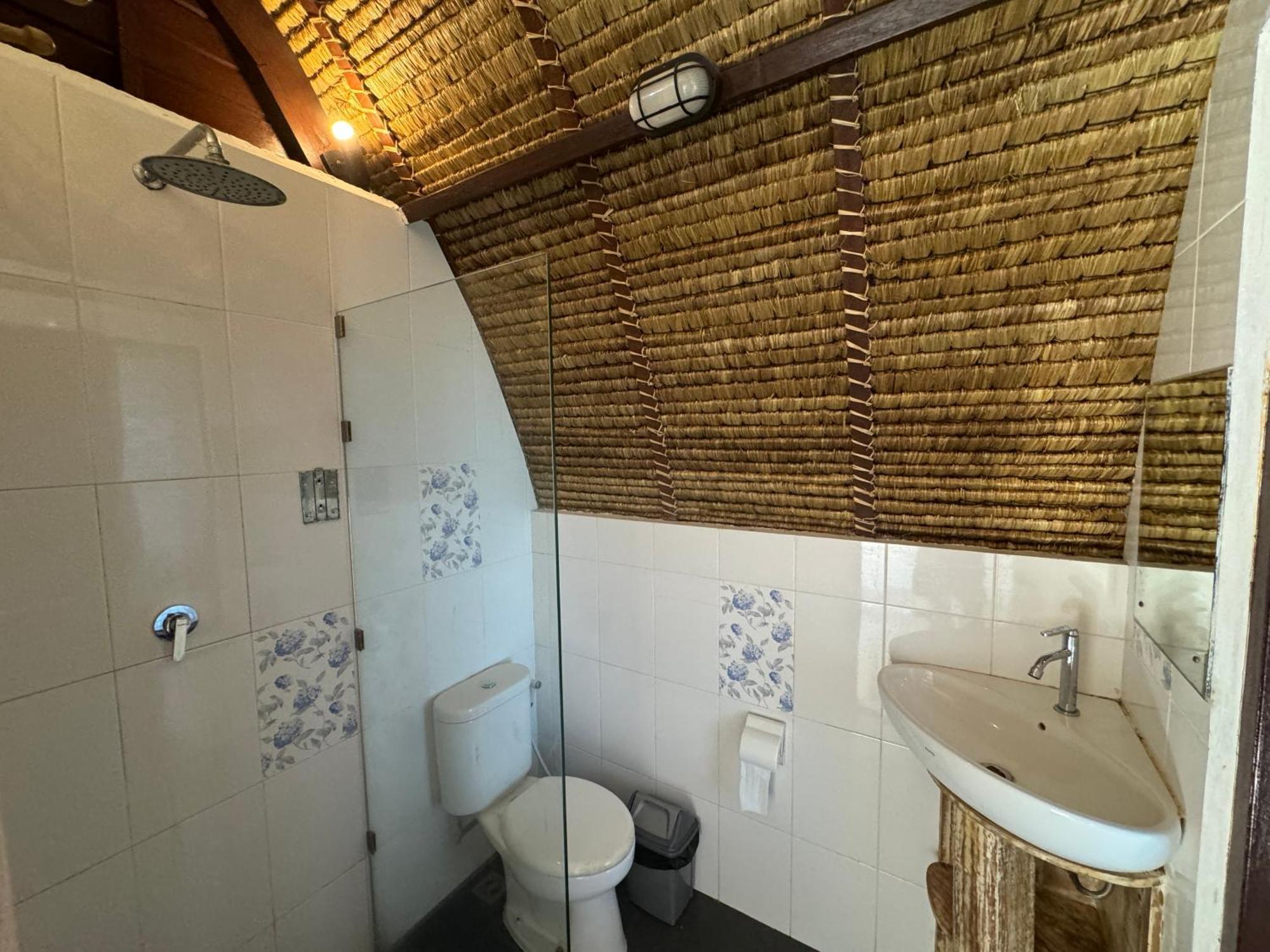 Kov Ceningan Hotell Lembongan Exteriör bild
