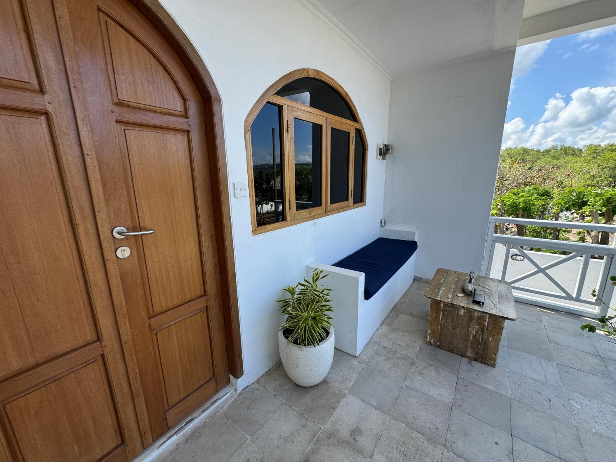 Kov Ceningan Hotell Lembongan Exteriör bild